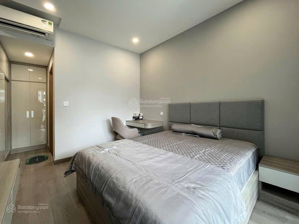 Bán căn hộ kingston residence quận phú nhuận, 6,7 tỷ vnd, 80m2, 2pn, 2wc.  0932 132 *** gặp hiển