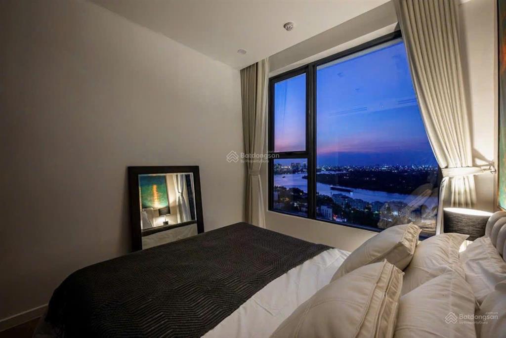 Cho thuê căn hộ cc 1pn 1wc tại screc tower quận 3, 11 triệu vnd, 55 m2.  0932 132 *** gặp hiển