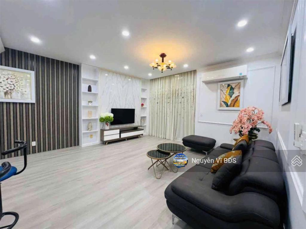 Cần bán căn hộ 115m 3 pn usilk city kđt mới văn khê hà đông full đồ nhỉnh 7 tỷ