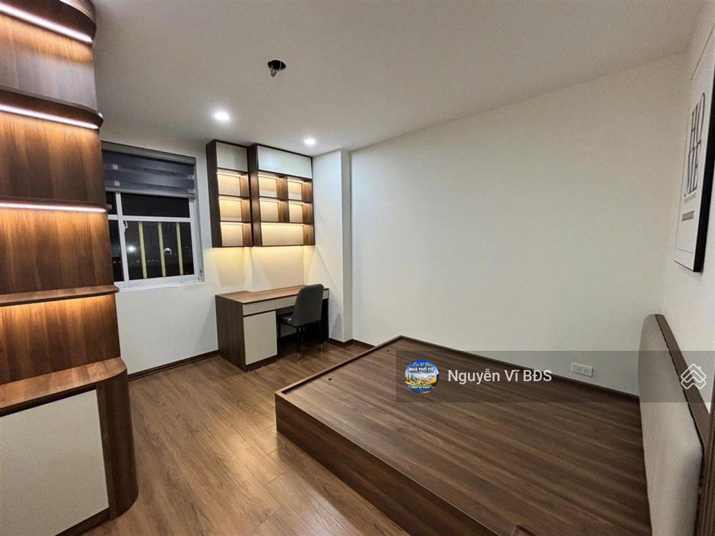 Căn hộ đẹp view tàu điện trần phú hà đông 3 pn rộng rãi