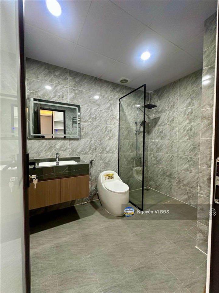 Dành cho các bác đang muốn tìm 1 căn hộ siêu rộng tới 160m, 4 phòng ngủ thoải mái cho gia đình đông