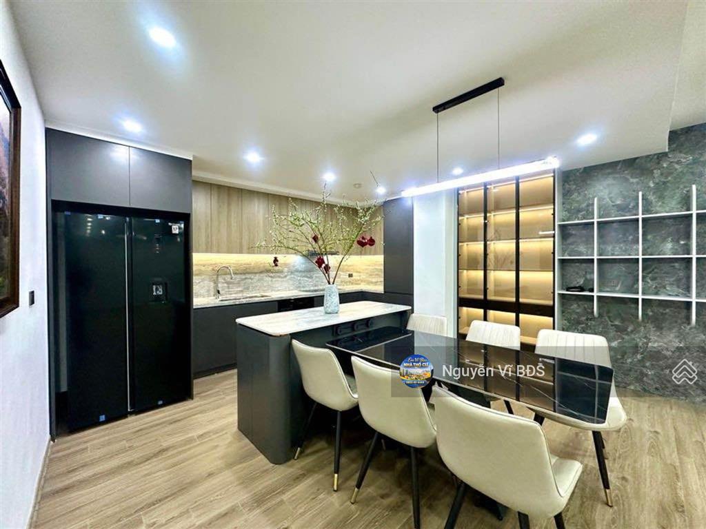 Dành cho các bác đang muốn tìm 1 căn hộ siêu rộng tới 160m, 4 phòng ngủ thoải mái cho gia đình đông