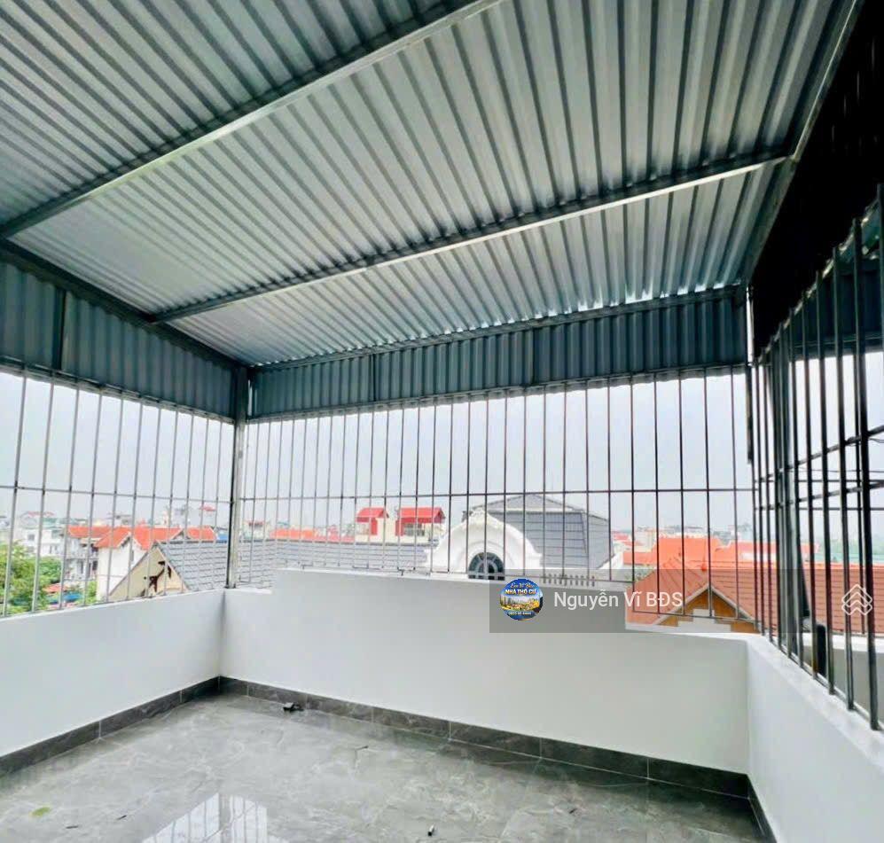 Nhà mặt đường kinh doanh hà đông (yên nghĩa). giá tốt khu vực ô tô tải tránh chỉ hơn 5 tỷ