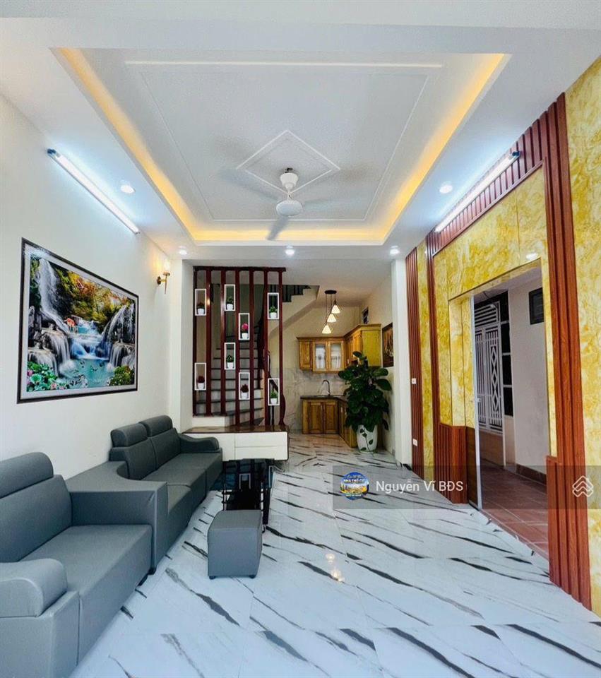 Nhà mặt đường kinh doanh hà đông (yên nghĩa). giá tốt khu vực ô tô tải tránh chỉ hơn 5 tỷ