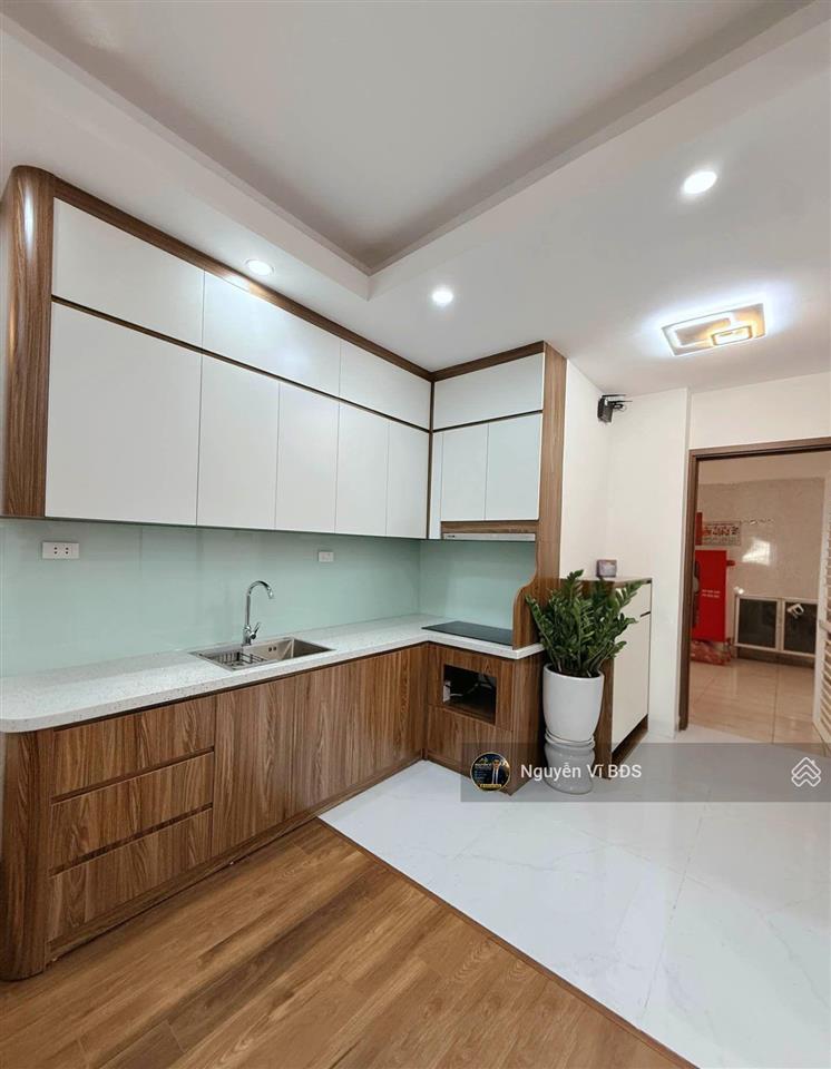 Hiếm căn hộ lô góc 3pn full đồ lê văn lương thanh xuân
