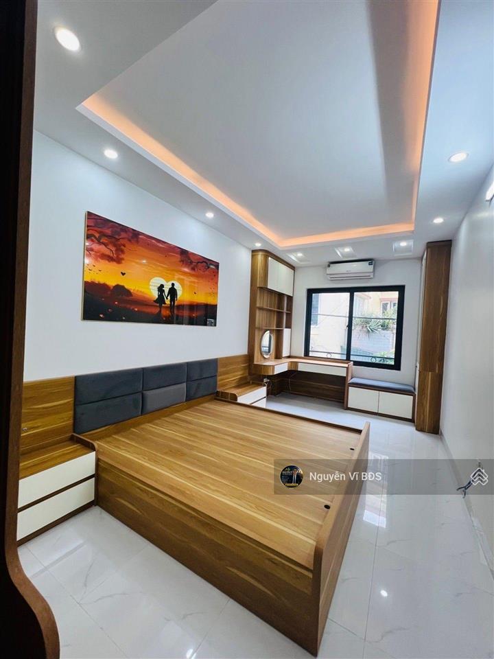 Cần bán nhà dân xây 5t 33.2m 3 pn phan đình giót quang trung hà đông giá hơn 7ty thương lượng