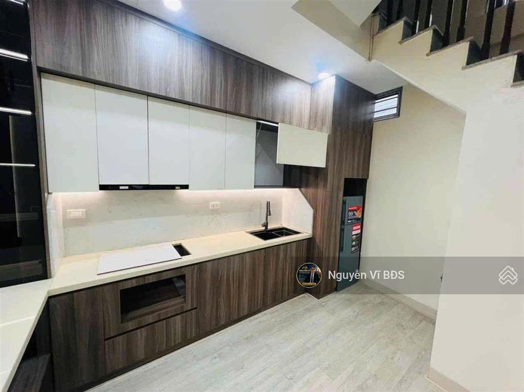 Gia đình cần bán nhà dân xây 5 tầng  full đồ  yên bình, yên nghĩa, hà đông 4ty3 có thương lượng