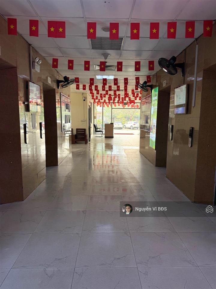 Nhỉnh 3 tỷ chung cư 70m 2pn ban công đnam ngay kiến hưng hà đông giá tốt khu vực, ở ngay khỏi sửa