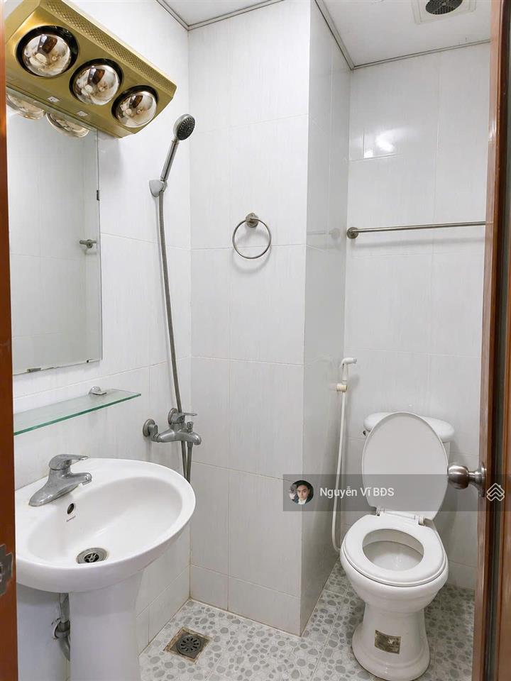 Giảm mạnh bán nhanh | tài chính 3 tỷ | căn hộ 2 pn & 2 wc tầng đẹp view thoáng | thương lượng mạnh