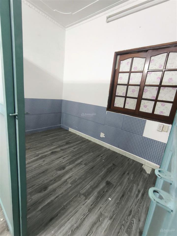 Chính chủ cho thuê căn 1 phòng ngủ tách bếp đầy đủ nội thất ngay mặt tiền đặng văn ngữ phú nhuận