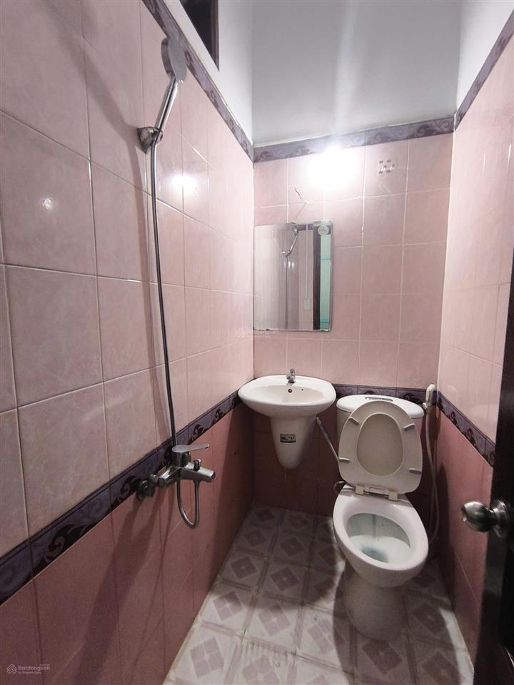 Chính chủ cho thuê căn 1 phòng ngủ tách bếp đầy đủ nội thất ngay mặt tiền đặng văn ngữ phú nhuận