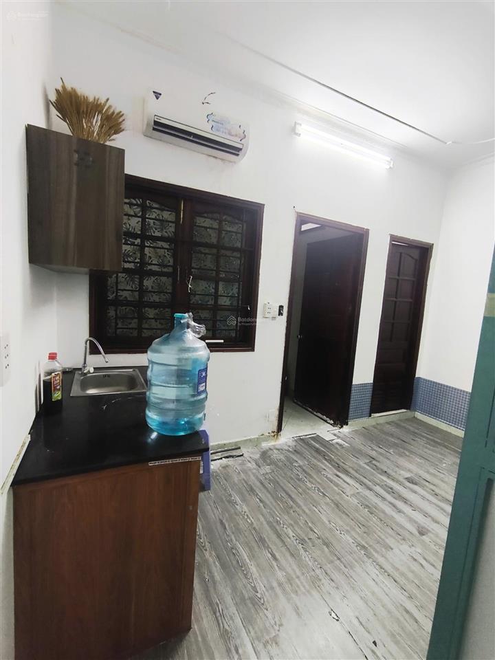 Chính chủ cho thuê căn 1 phòng ngủ tách bếp đầy đủ nội thất ngay mặt tiền đặng văn ngữ phú nhuận