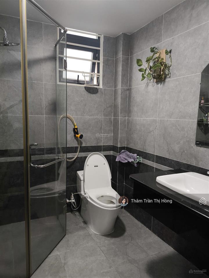 Chính chủ cho thuê phòng đẹp full nội thất có ban công sát phú nhuận