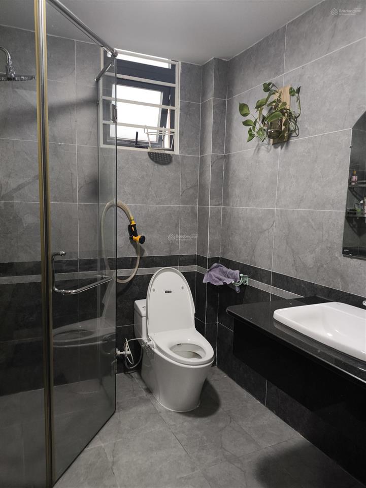 Chính chủ cho thuê phòng full nội thất, cửa sổ to thích quảng đức, phú nhuận