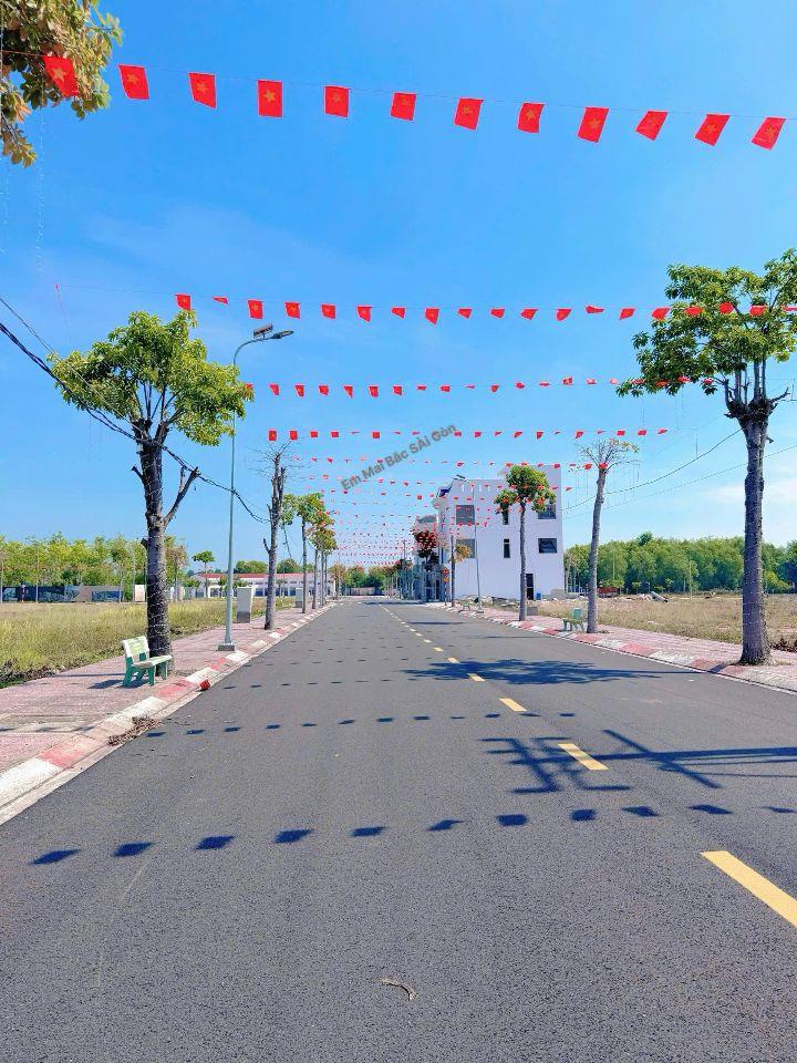 Sở hữu đất nền KĐT Bắc Sài Gòn - Chỉ 20 phút là di chuyển về đến TT thành phố - Giá chỉ 1,2 tỷ