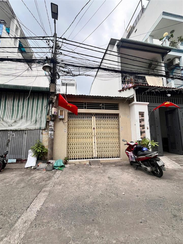 Hẻm xe tải  khu chợ tân hương 4x20m, 6.3 tỷ  thông tin chính xác