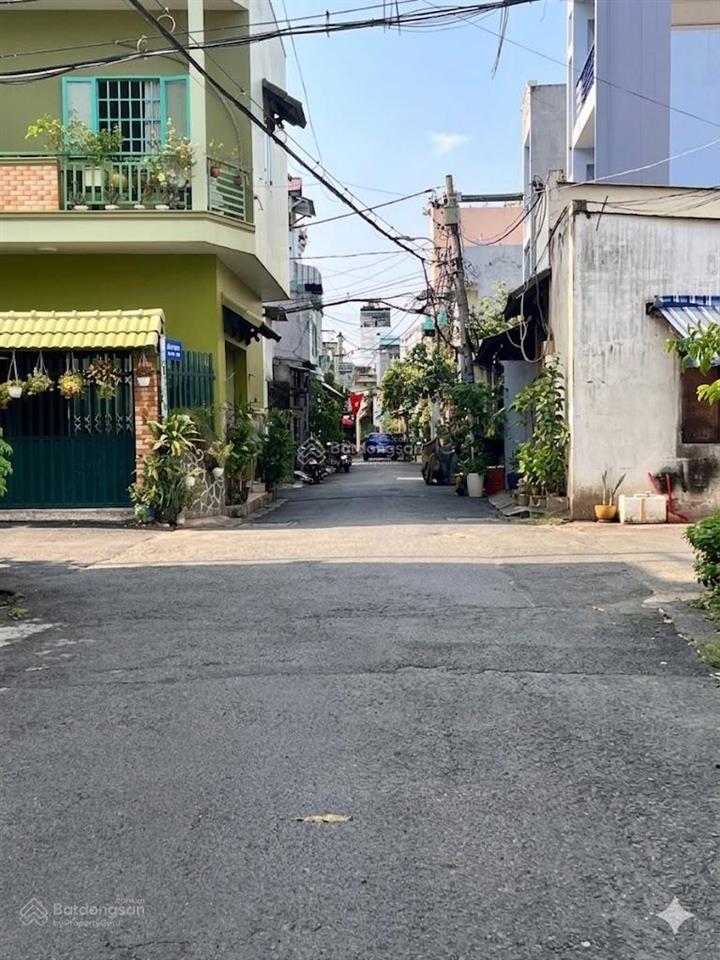 Hẻm nhựa 12m lý thánh tông 4x22m, có lề 4m giá 8.6 tỷ (giá tốt)