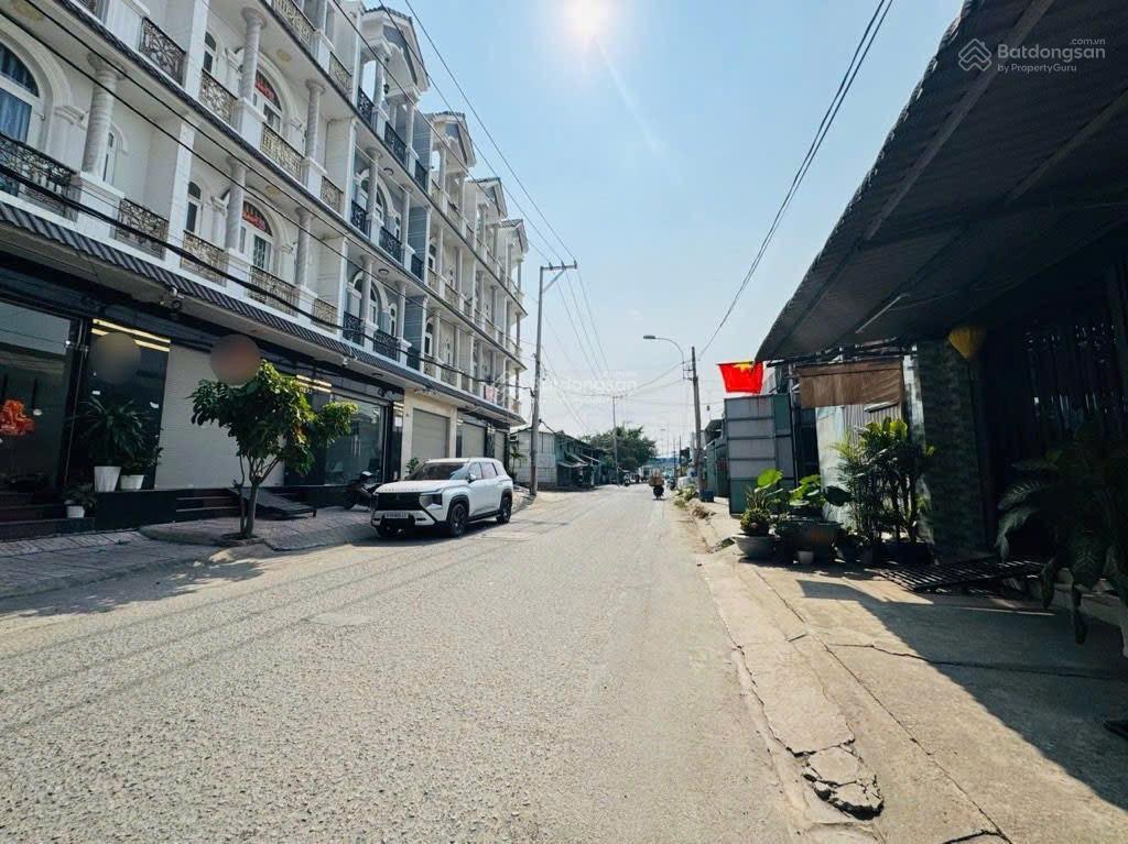 Quận 8 hàng ngon  5.2 x 40m  xe tải tránh nhau  chủ gấp bán