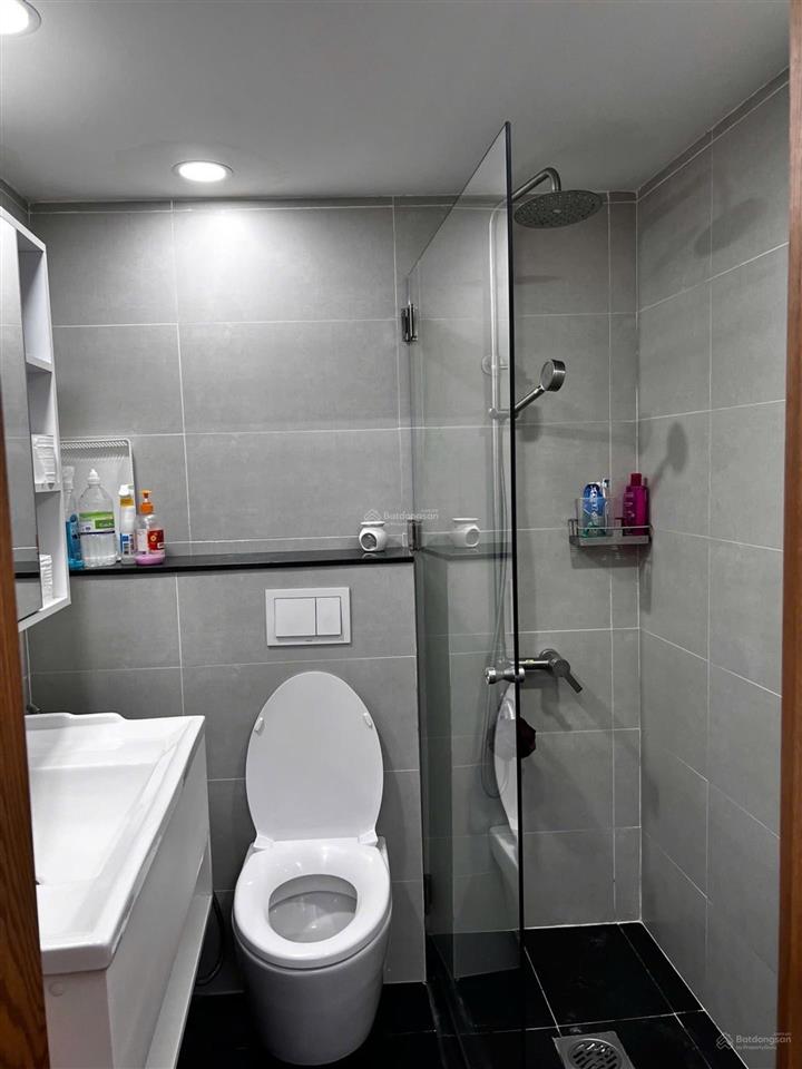 Nhỉnh 2 tỷ sở hữu ngay căn hộ quận 1, vị trí vàng hộ khẩu quận 1 gần phố đi bộ bùi việna