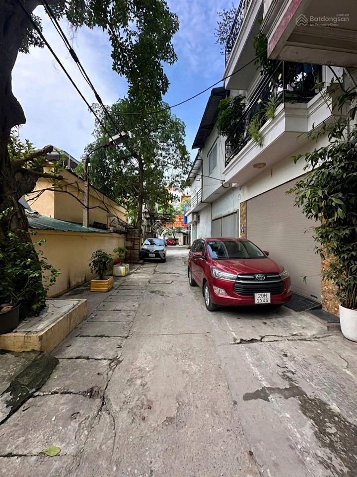Gia đình cần tiền bán nhanh căn phân lô đền lừ. 50m, 6t. mt 4m. thang máy, kinh doanh. hơn chục tỷ.
