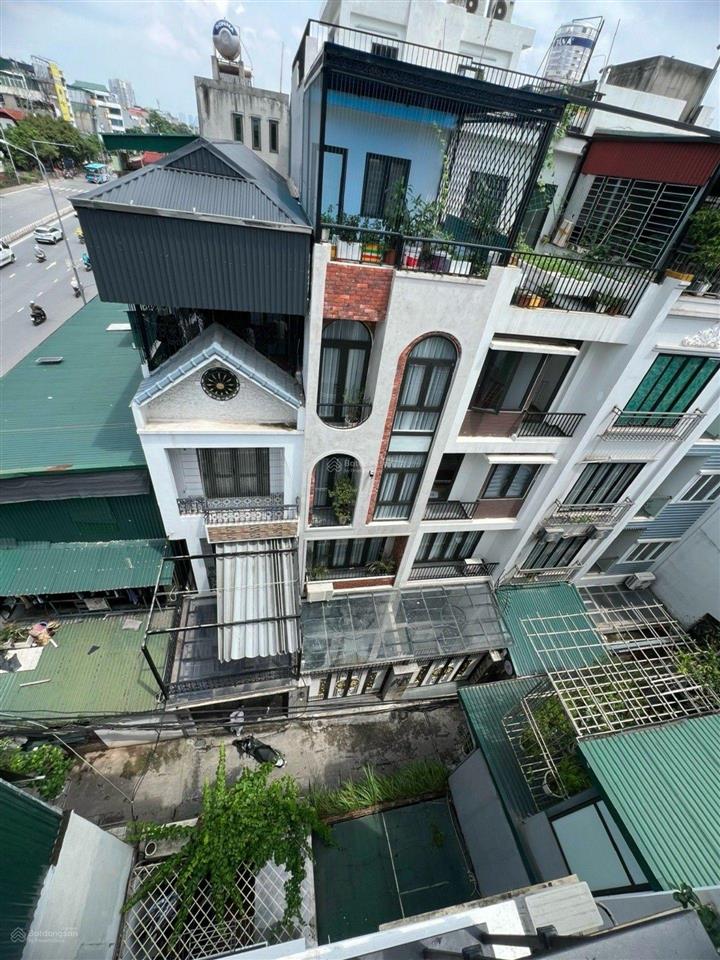 Bán nhà ô tô đỗ tận cửa, 5 tầng trần khát chân, (65m), mt 4m. thang máy chờ. chỉ 15 tỷ còn bớt.