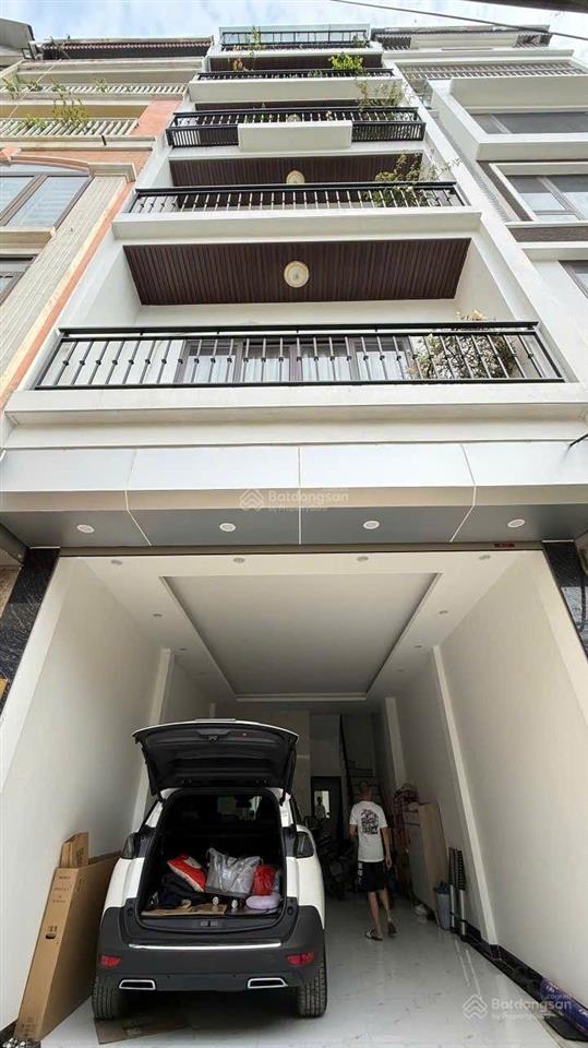 Bán nhà đền lừ 45m, 6 tầng, mt 4,2m, ô tô 7 chỗ vào nhà, kinh doanh tốt, giá nhỉnh 14 tỷ