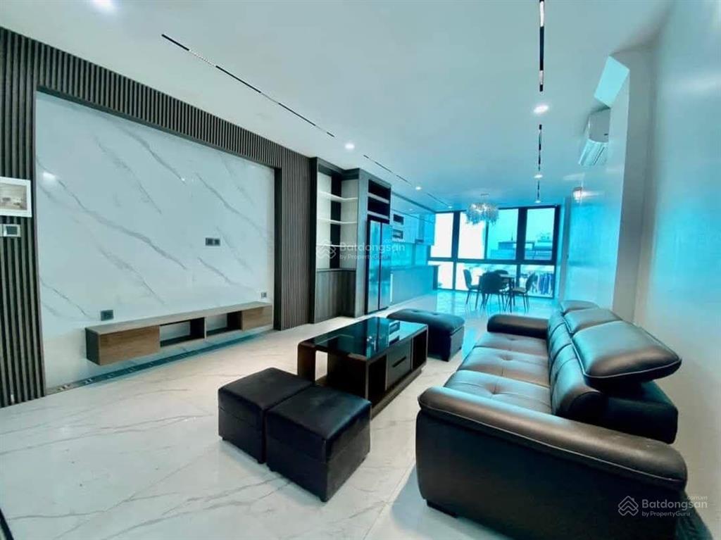 Mặt phố kim đồng  giáp bát 52m 6 tầng thang máy nhà mới đẹp ô tô tránh chỉ hơn 17 tỷ