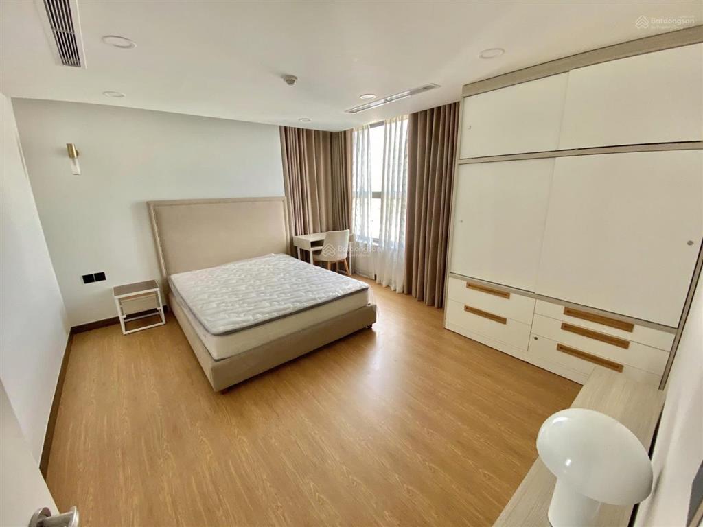 Chủ hạ giá bán gấp căn hộ cc him lam chợ lớn 2pn 2wc có sổ, sang tên trong ngày