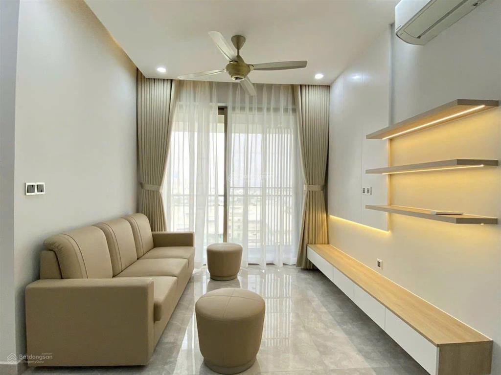 Chính chủ cần bán căn hộ cc hoàng anh thanh bình 2pn 2wc, có sổ