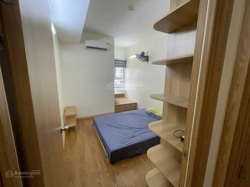 Chính chủ cần bán căn hộ cc bông sao 2pn 2wc có sổ, sang tên trong ngày