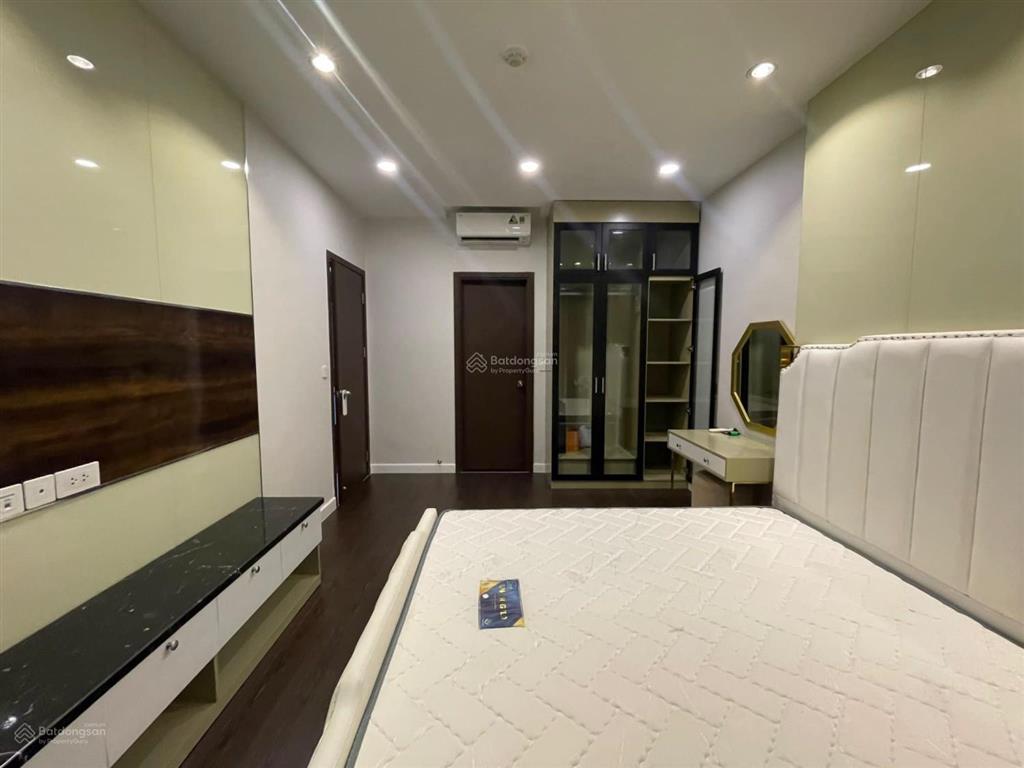 Chính chủ cần bán gấp chcc diamond riverside 2pn 2wc có sổ, sang tên trong ngày