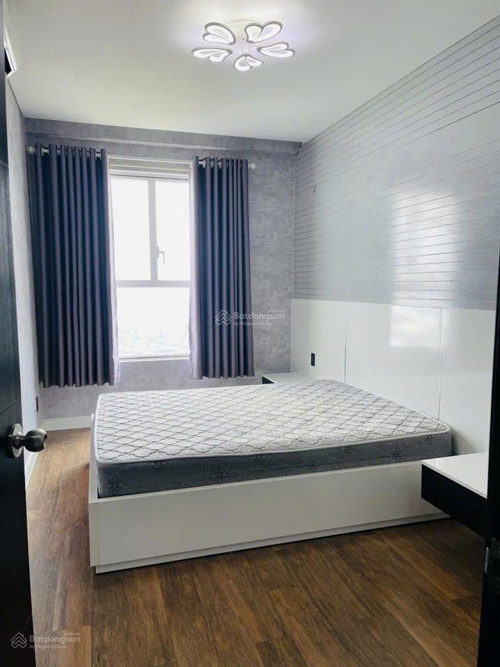 Chính chủ cần bán gấp căn hộ ricca 2pn 2wc dt 72m² có sổ, sang tên trong ngày