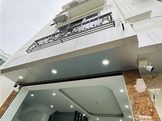 Nhà đẹp Di Ái Di Trạch - 35m - 5 tầng - 5.2ty