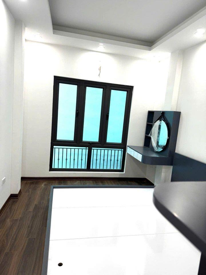 Nhà Đẹp Văn Trì 32m 5 tầng - Quy Hoạch ổn Định - Như Mới 6ty3 