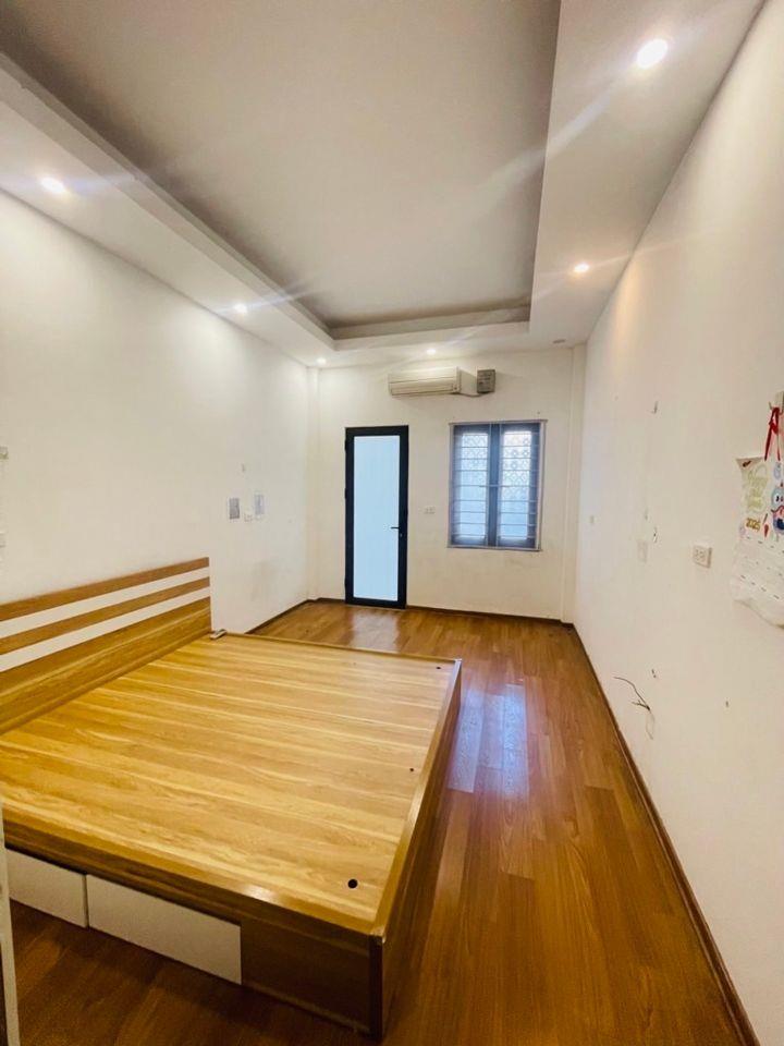 Nhà Đẹp Hậu Ái Vân Canh - 30m 4 Tầng - Ngõ Thoáng KInh Doanh - 5 ty 43 - KHU PHÂN LÔ NHÀ ĐẸP - CHỦ MỚI VỀ THÊM THÙNG SƠN