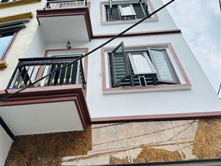 Nhà Đẹp Di Trạch Ô tô Đỗ Cửa 42m - 5 Tầng ko quy hoạch - Giá tốt gara ô tô 6ty6