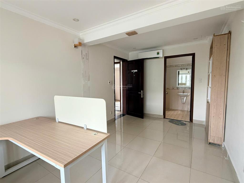 Cho thuê biệt thự an phú an khánh  4 phòng  góc 2 mt  giá chỉ 45 triệu