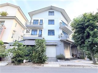 Cho thuê biệt thự an phú an khánh  4 phòng  góc 2 mt  giá chỉ 45 triệu