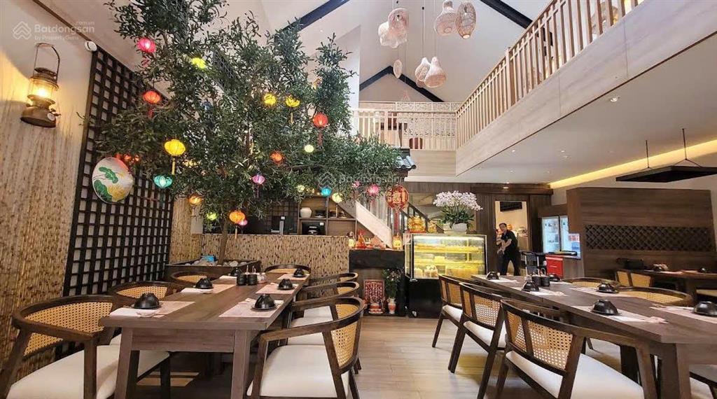[hot] cho thuê mặt bằng kinh doanh 200m2  xuân thuỷ  thảo điền