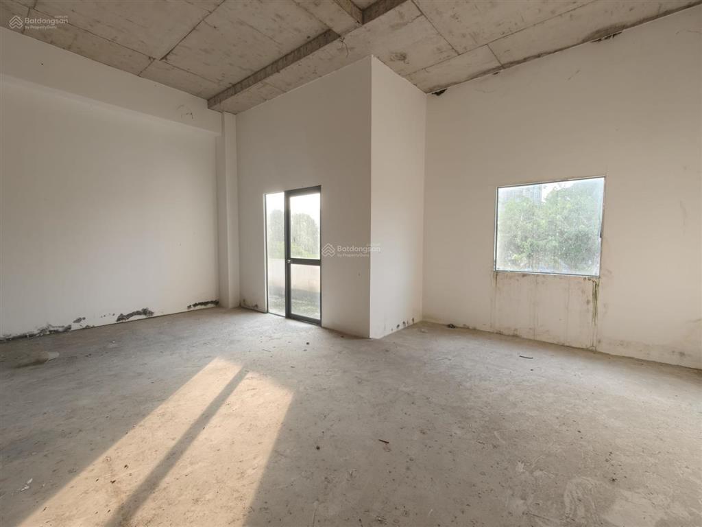 Cho thuê nhà nguyên căn 200m2 view sông sài gòn  trần não  an khánh