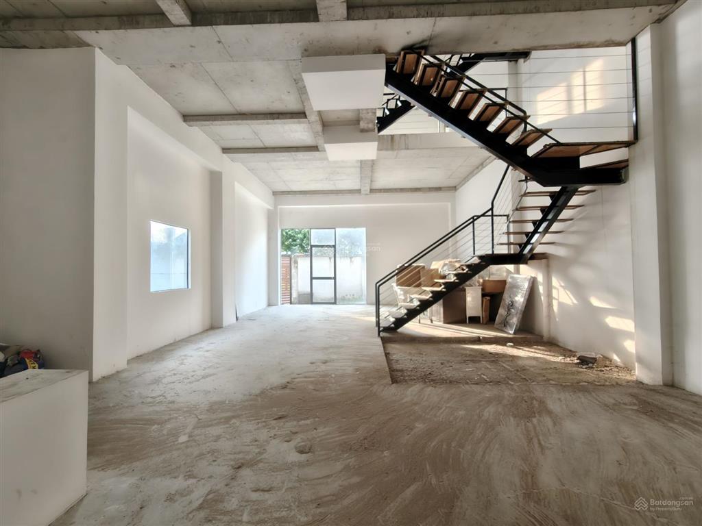 Cho thuê nhà nguyên căn 200m2 view sông sài gòn  trần não  an khánh