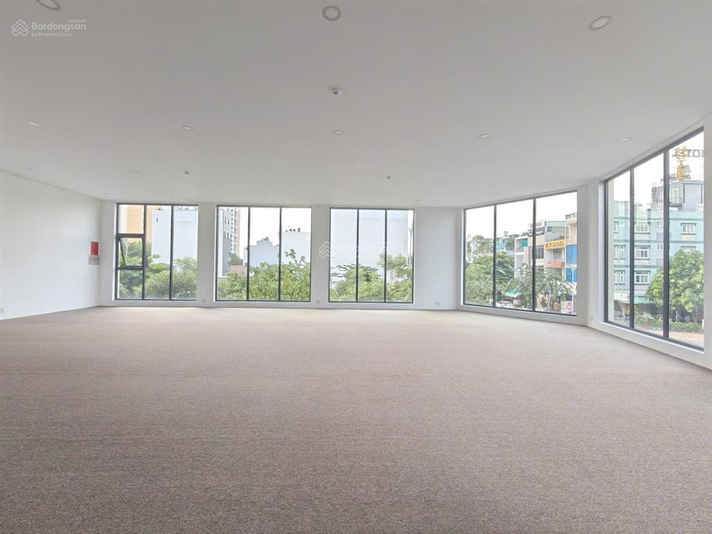 Cho thuê tòa nhà góc 2 mặt tiền  dtsd 500m2  gần mai chí thọ  an khánh