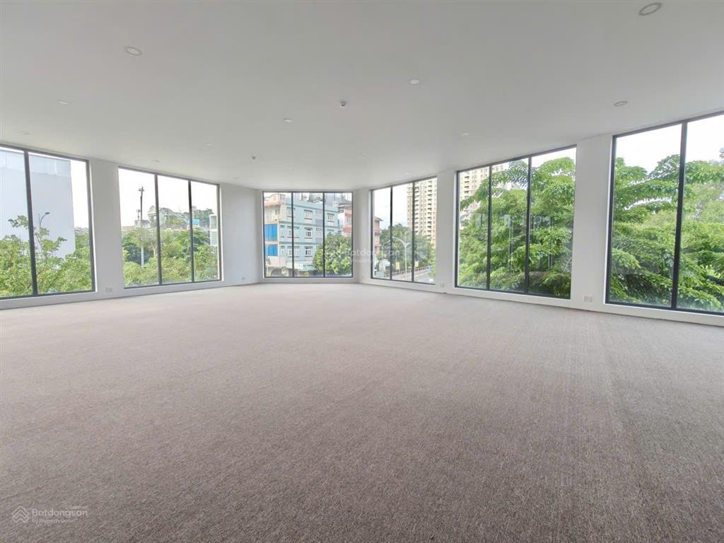 Cho thuê tòa nhà góc 2 mặt tiền  dtsd 500m2  gần mai chí thọ  an khánh