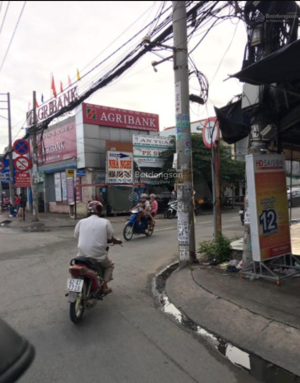 Bán gấp nhà chợ bình chánh shr công chứng ngay đường đinh đức thiện