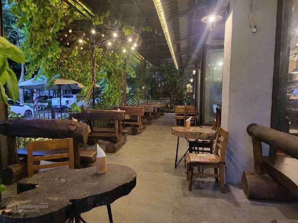 Bán bt lô góc kđt hanic trung văn, mặt tiền hơn 20m vị trí đẹp kinh doanh đẹp, 155m2 giá 39.5 tỷ