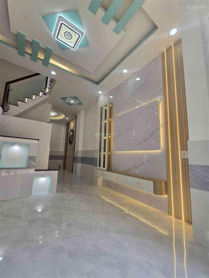 Nhà 3 tầng mới đẹp lô góc q8  33m2  hẻm 4m thông  3pn  kdc hiện hữu shr hoàn công nhỉnh 3 tỷ