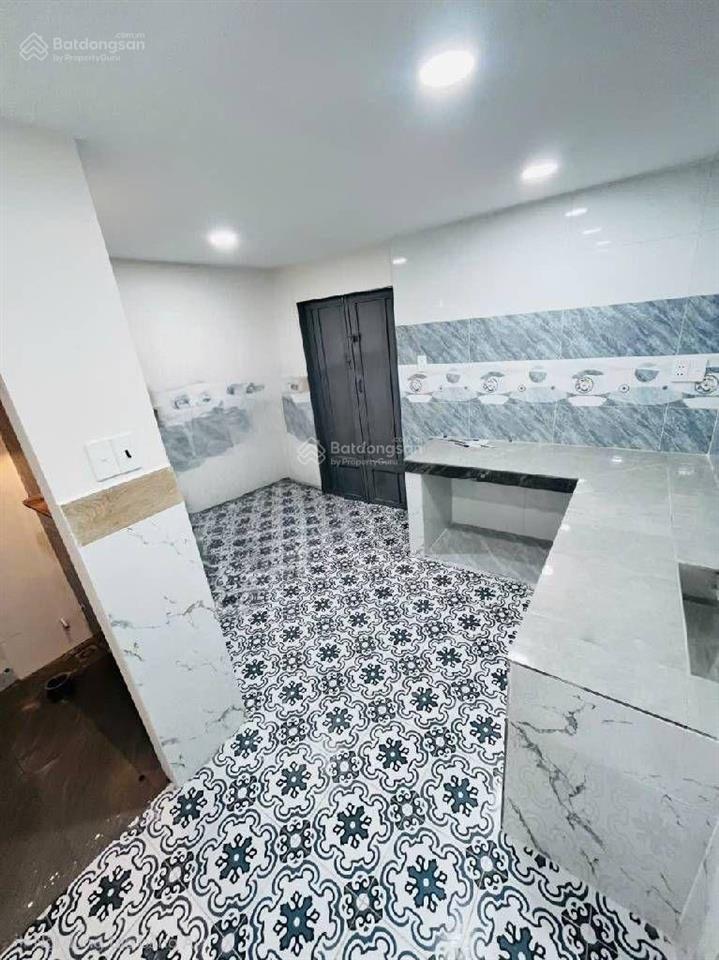 Nhà lưu hữu phước  dtsd 100m2  nở hậu l  hiện hữu  5. x tỷ