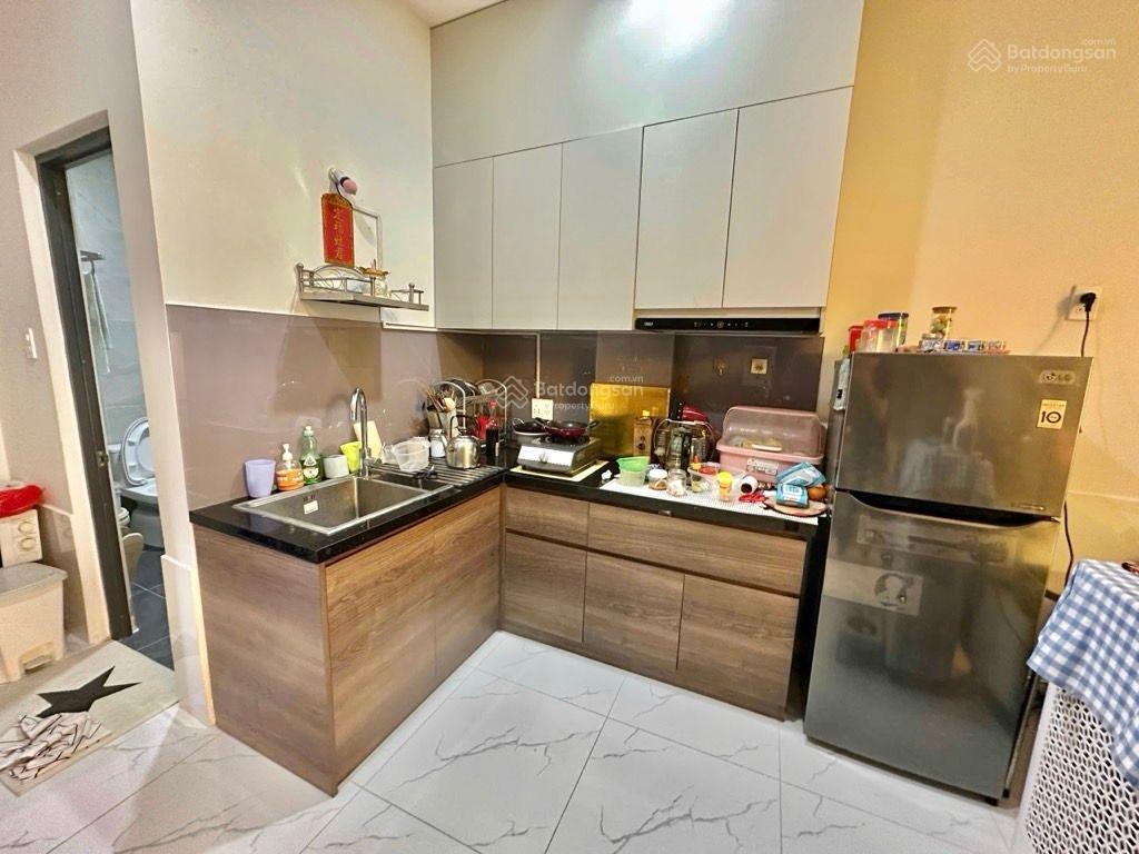 Nhà 2 tầng  p12 q8  mới đẹp ngang to 5.4m 65m2  ko qh  6.3 tỷ