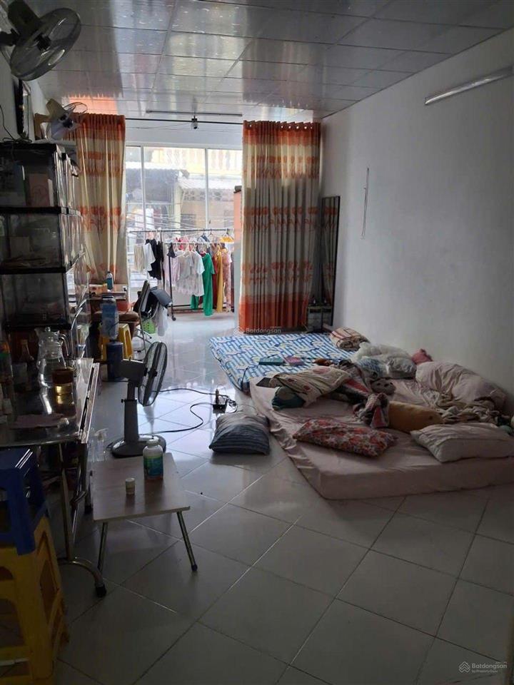 Nhà kế mặt tiền đường âu dương lân  hẻm xe tải đổ cửa  thích hợp kd  cho thuê có dòng tiền