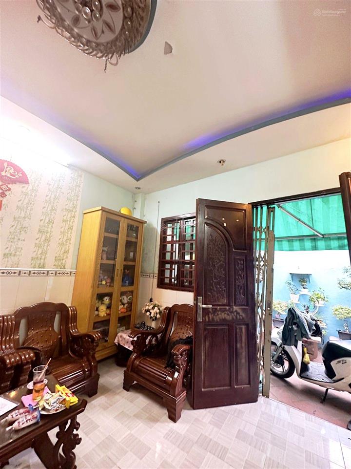 Nhà mặt tiền hẻm kinh doanh gần cầu chà và q8  72m2  ngang 5m  nở hậu  6 tỷ